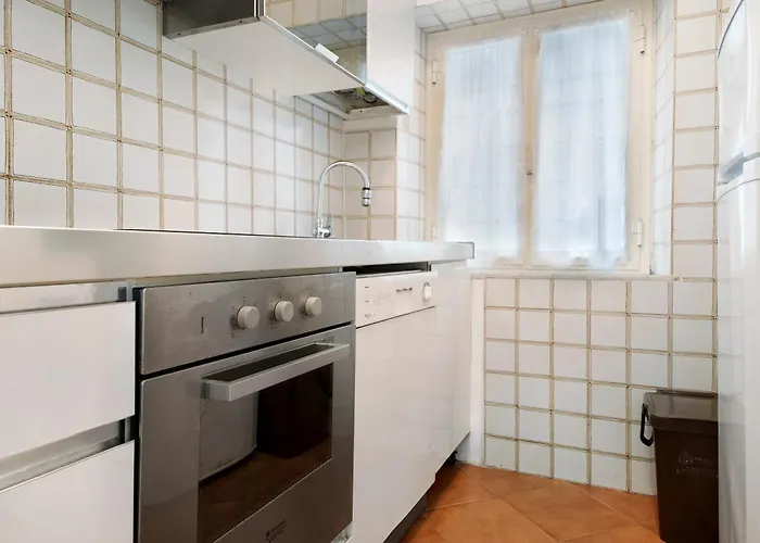 Paradise - Cicerone 레반토